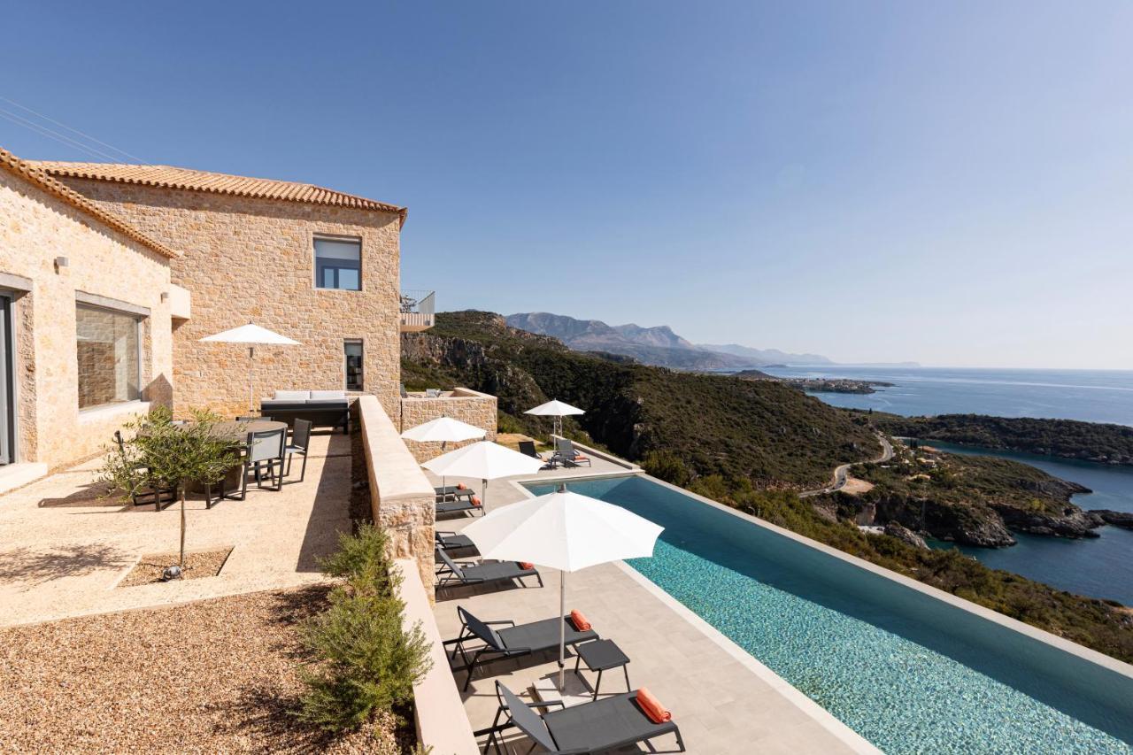 Villa Nupadi Kardhamili Esterno foto