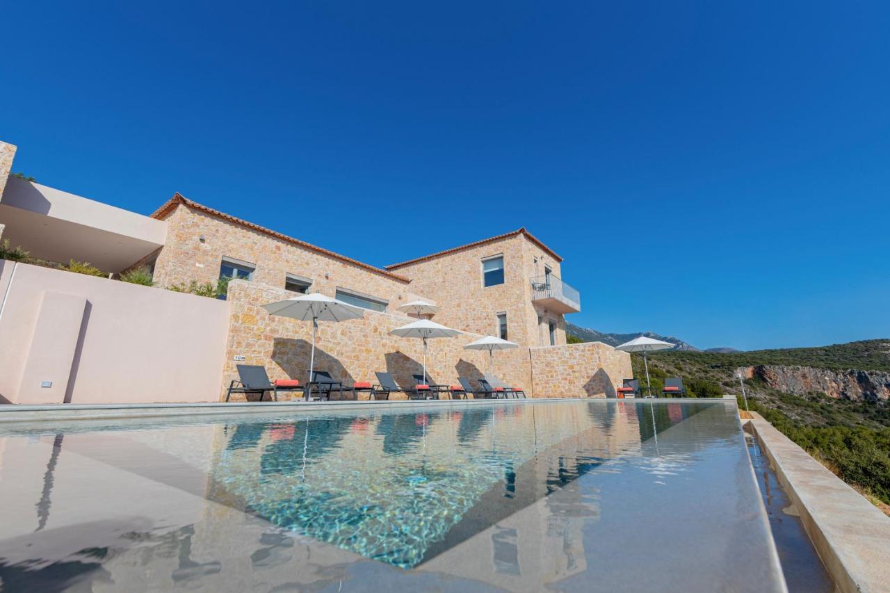 Villa Nupadi Kardhamili Esterno foto